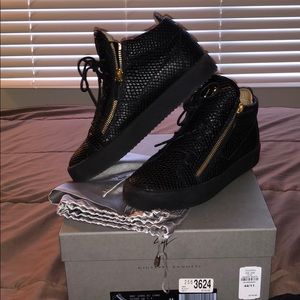 Giuseppe Zanotti Sz 44 9.5/10 condition